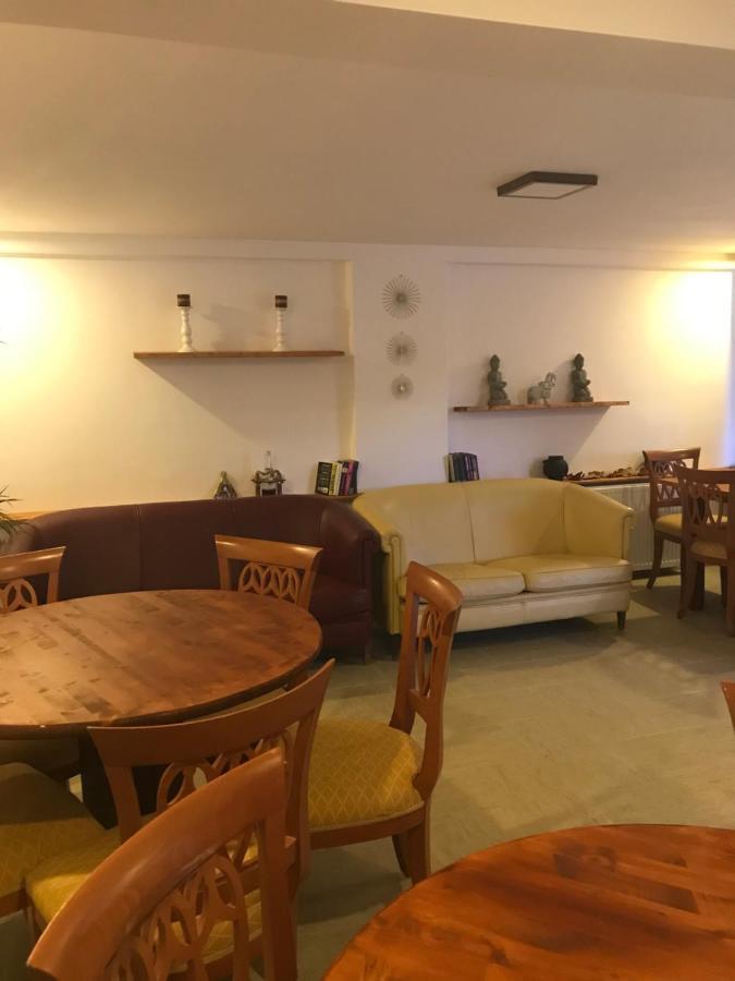 Hotel La Butuci à Tîrgu Ocna Extérieur photo