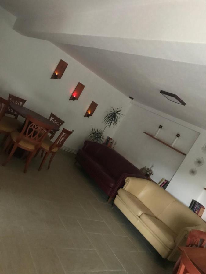 Hotel La Butuci à Tîrgu Ocna Extérieur photo